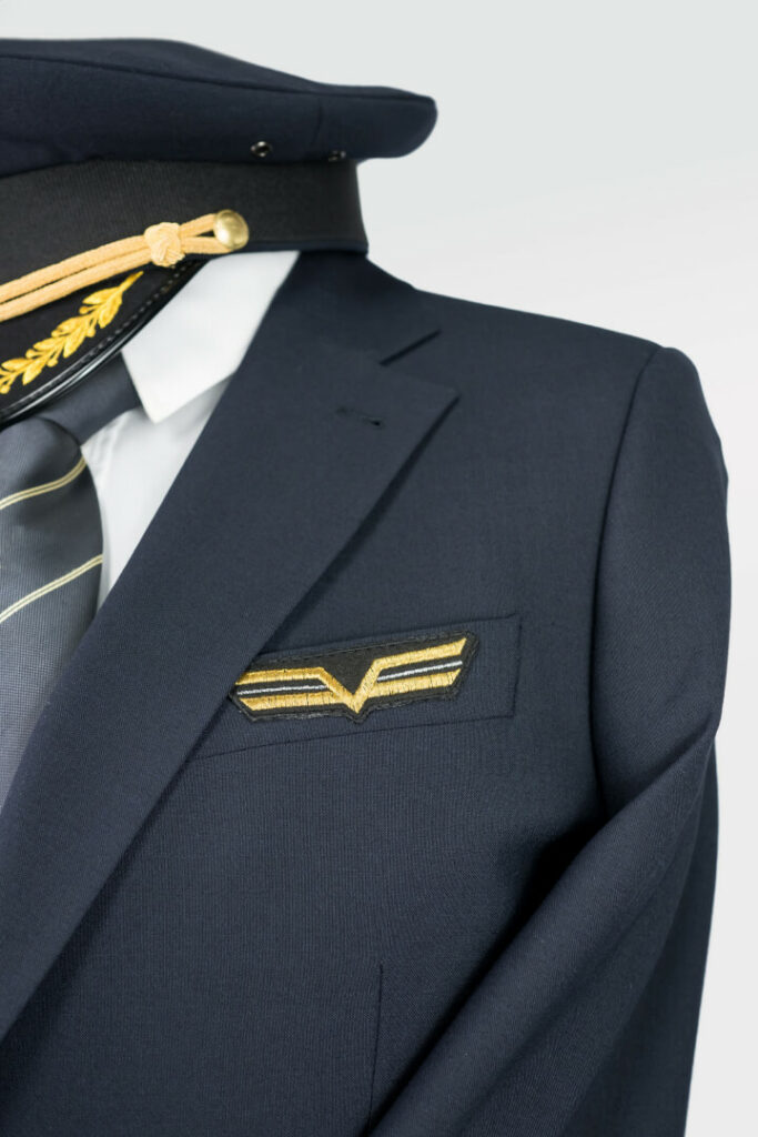 embrofly-indywidualne-umundurowanie-lotnicze-1 1